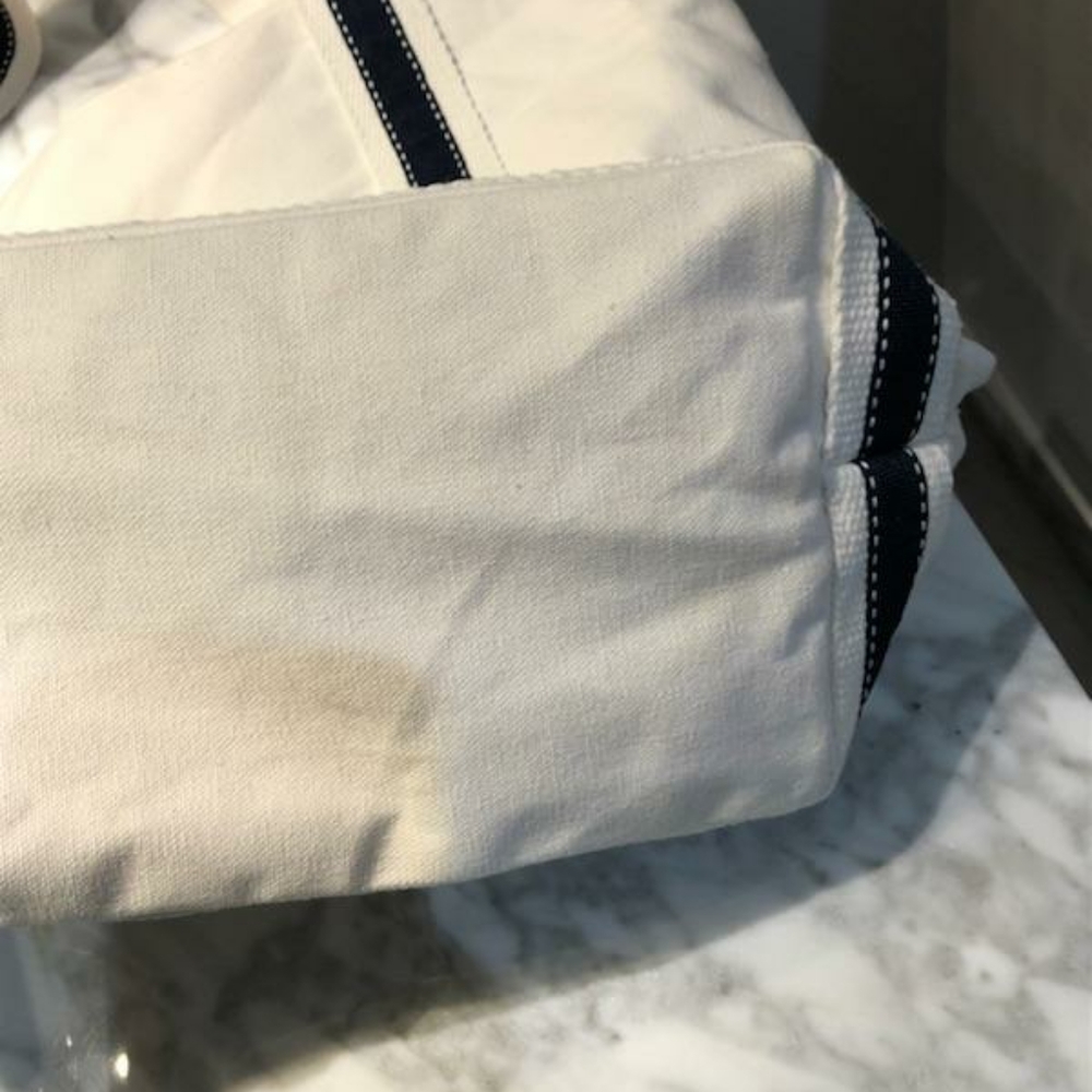 Tote - Picture 4 of 6